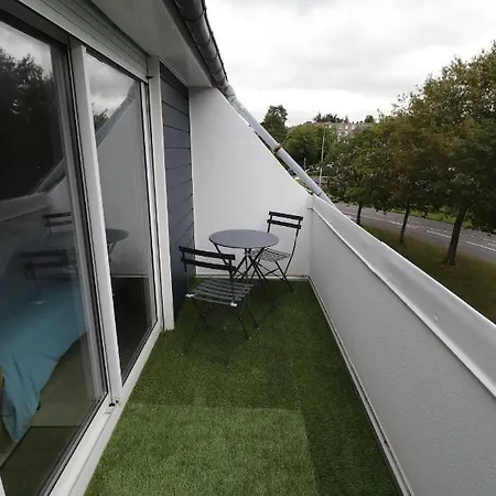 Les Platanes Apartment Saint-Lo Exterior photo